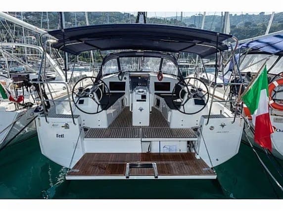 Sun Odyssey 410 - photo