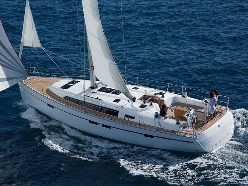 Bavaria Cruiser 51 - photo