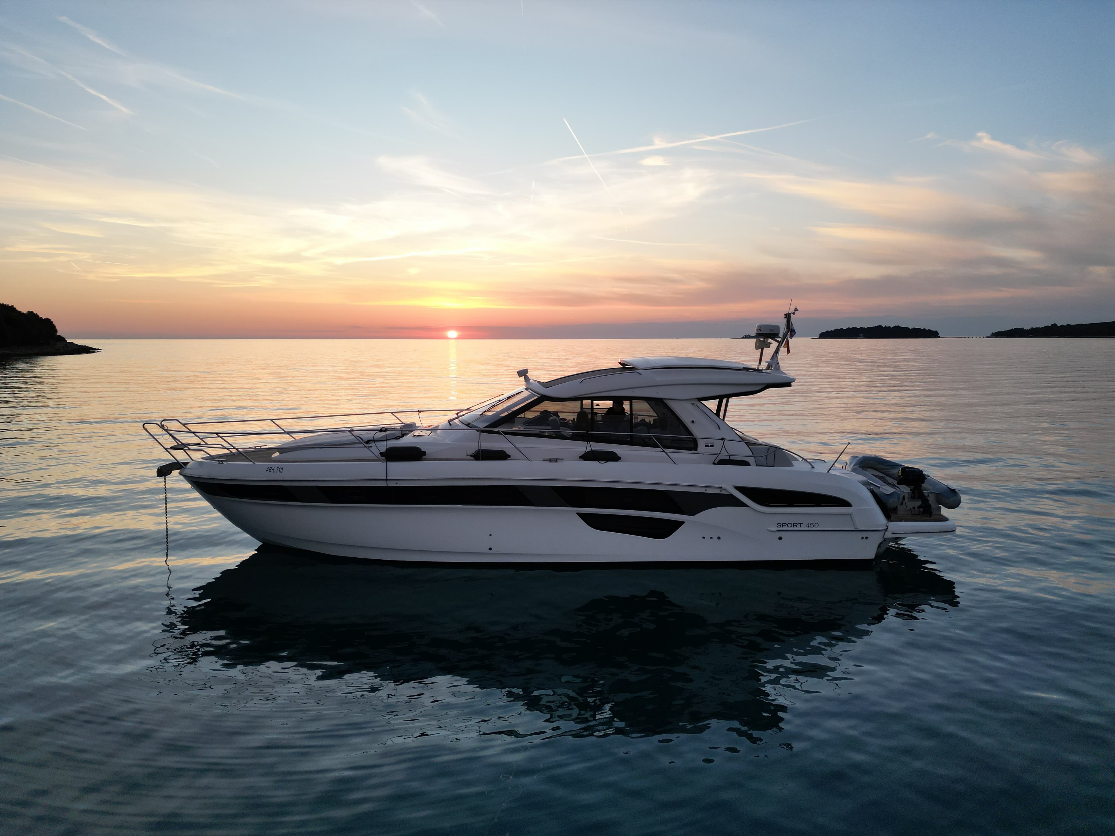 Bavaria Sport 450 HT - photo