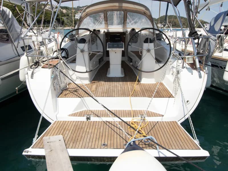Bavaria 40 - photo