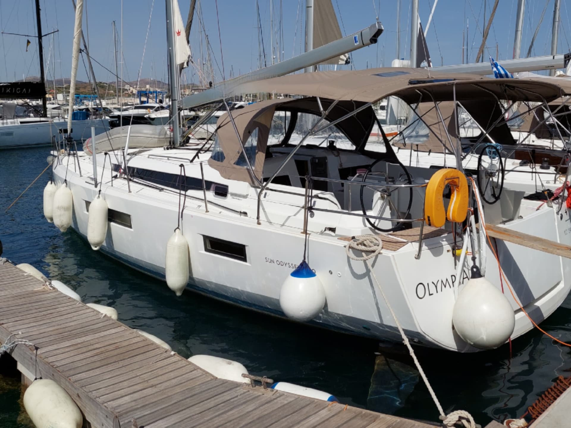 Sun Odyssey 440 - photo