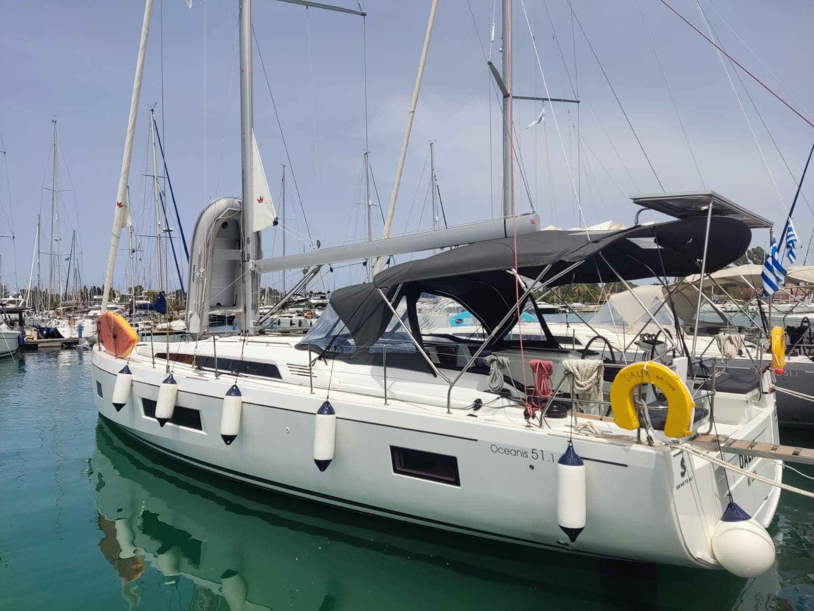 Oceanis 51.1 - photo